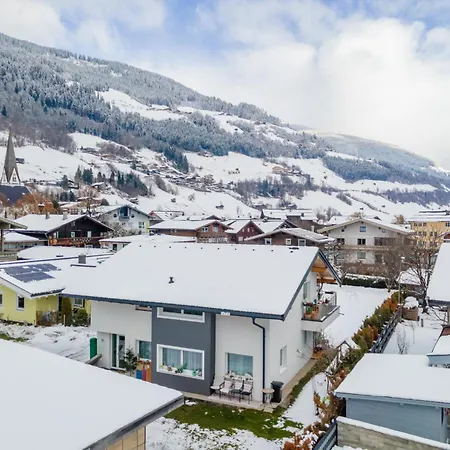 Smaragdherz Apartman Brandberg